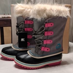 Sorel Boots Youth Sz5 Pink, Blue, Gray, Bkack